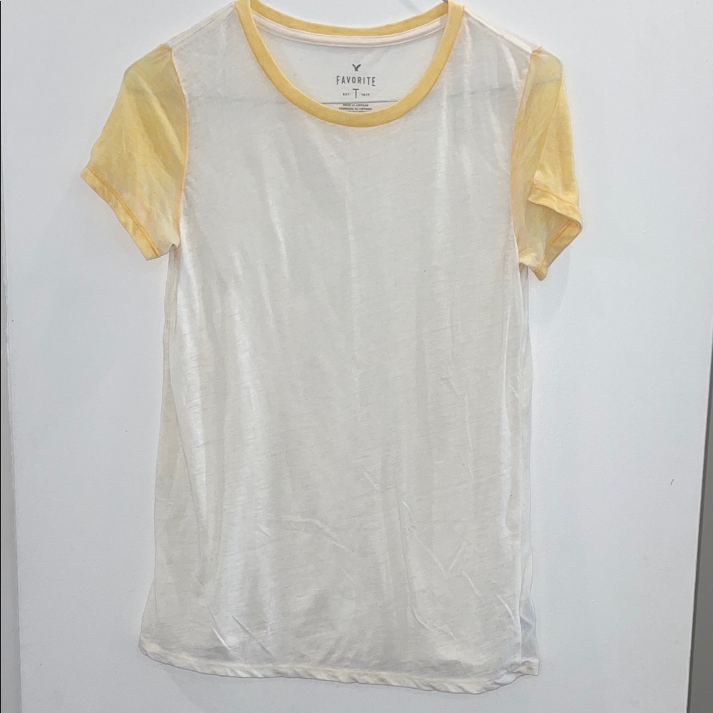 American Eagle Outfitters White and Yellow Short Sleeve Tee